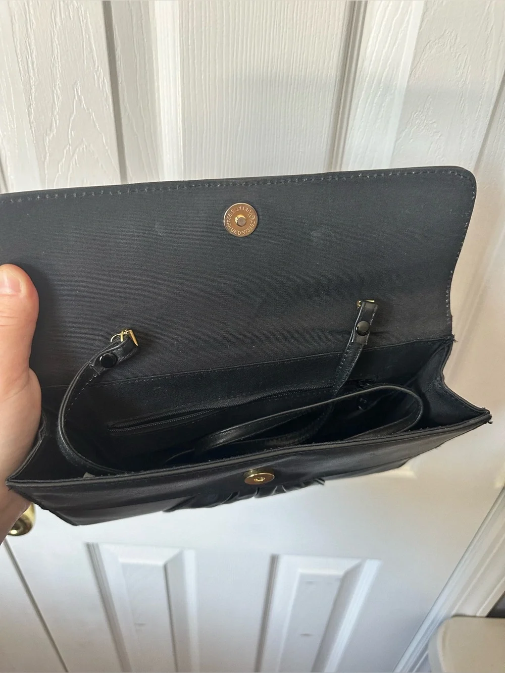 Vintage Black Pleated Convertible Clutch with Crossbody Shoulder Strap and Snap